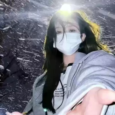 隗逸馨